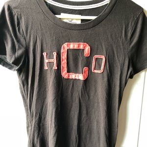 Women’s hollister t-shirt